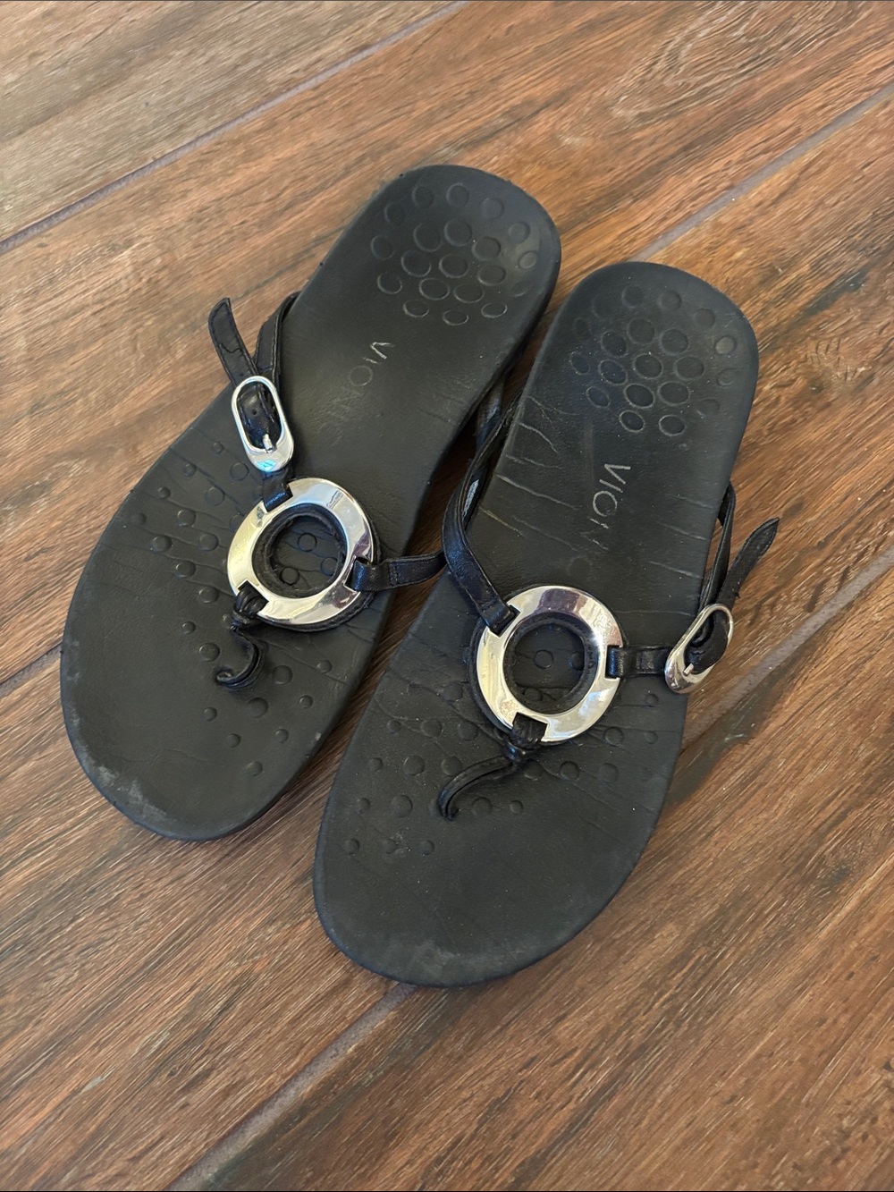 Vionic Women's Karina Sandals